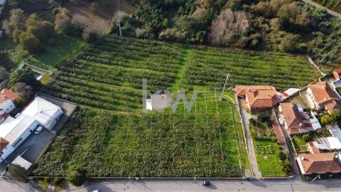 Excelente Terreno 13.600 m2 com PIP aprovado em Sta. Maria da Feira