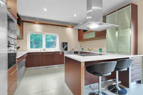 Moradia T5 Isolada e Moderna – Gondomar