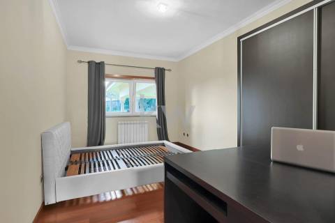 Moradia T5 Isolada e Moderna – Gondomar