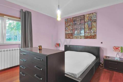 Moradia T5 Isolada e Moderna – Gondomar