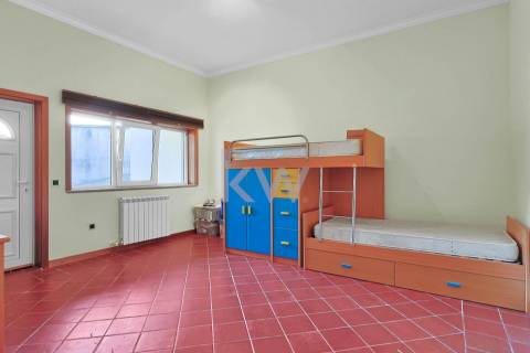 Moradia T5 Isolada e Moderna – Gondomar