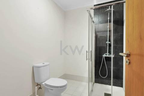 Moradia T5 Isolada e Moderna – Gondomar