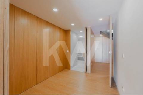 FANTÁSTICA MORADIA NOVA COM 3 SUITES EM OLIVEIRA DE AZEMÉIS