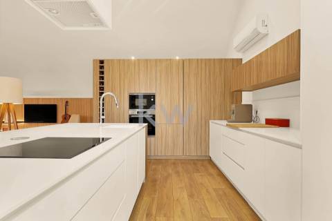 Apartamento T3 de Luxo no Coração da Zona Romântica do Porto - Ao Palácio Cristal