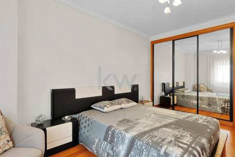 Moradia T4 Geminada em S. Cosme, Gondomar - Casa Perfeita para Família Moderna – 