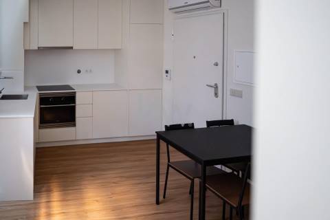 Apartamento T1 Travessa dos Caldeireiros.