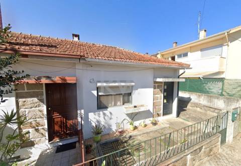 MORADIA T1 PARA VENDA - VILA NOVA DE GAIA (ZONA DOS CEDROS)