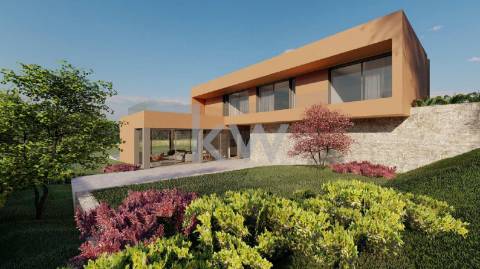 Terreno com viabilidade construtiva - Lanhelas - Caminha