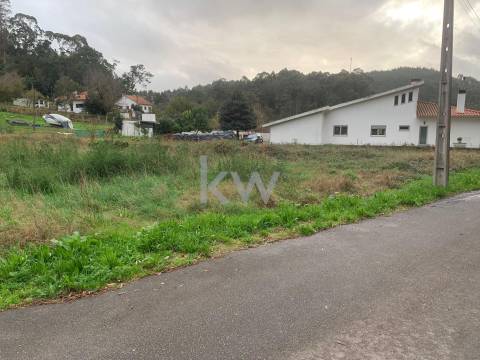 Terreno com viabilidade construtiva - Lanhelas - Caminha