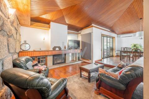 Venda Moradia T4 Santo Tirso