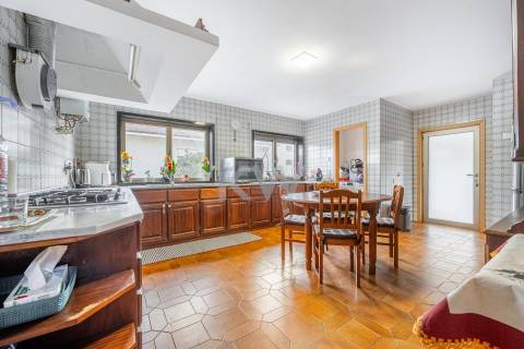 Venda Moradia T4 Santo Tirso