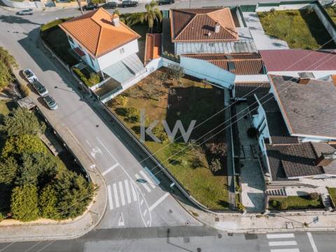 LOTE DE TERRENO URBANO 520 M2, S.JOÃO DA MADEIRA