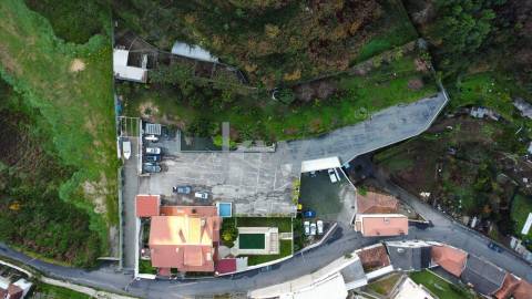 Moradia independente T6 com Piscina aquecida