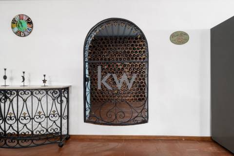 Moradia independente T6 com Piscina aquecida