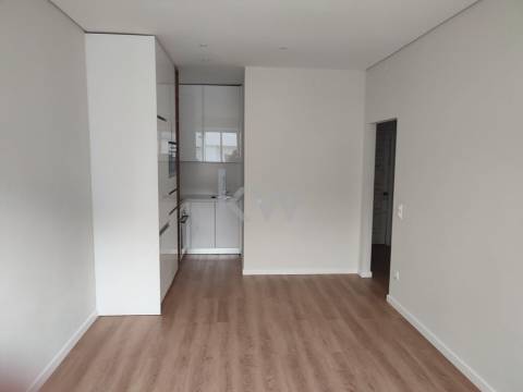 T1 Para arrendar na Rua da Alegria Porto