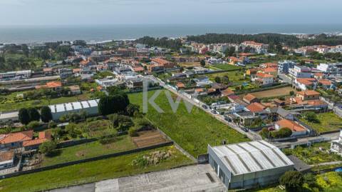 Terreno para construção na Travessa da Marinha, Madalena, Vila Nova de Gaia