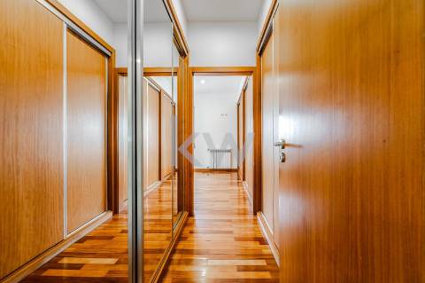 .Moradia T4+1 em Vila do Conte 4 frentes 