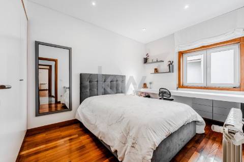 .Moradia T4+1 em Vila do Conte 4 frentes 