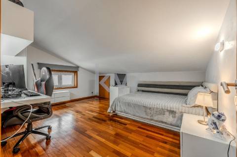 .Moradia T4+1 em Vila do Conte 4 frentes 