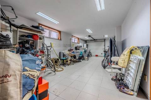 .Moradia T4+1 em Vila do Conte 4 frentes 