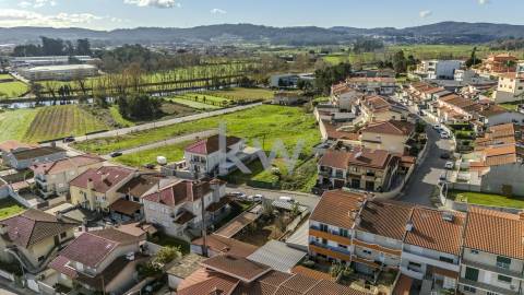 Terreno para construção com 470 m2 em Ribeirão