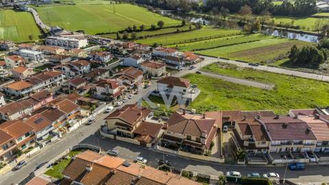 Terreno para construção com 470 m2 em Ribeirão