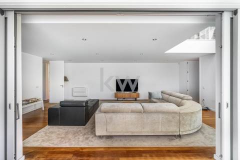 Moradia T5 com piscina e jardim em Santo Tirso