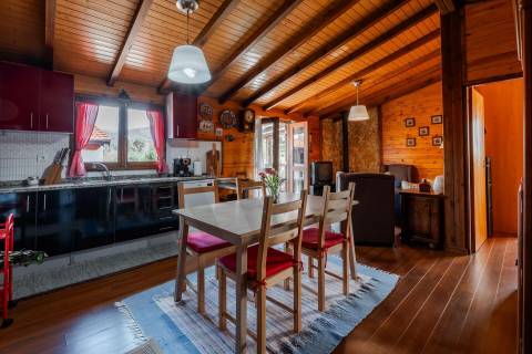 MORADIA T2 LOCALIZADA EM VIADAL - CEPELOS (VALE DE CAMBRA)