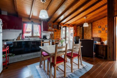 MORADIA T2 LOCALIZADA EM VIADAL - CEPELOS (VALE DE CAMBRA)