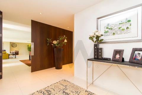 Moradia de Luxo T4 com 746m2 de Área no Parque Natural das Sete Fontes em S. Victor, Braga