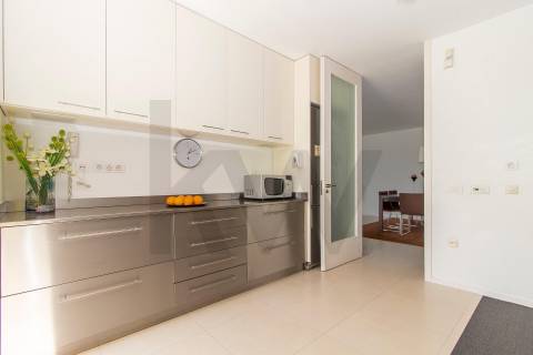 Moradia de Luxo T4 com 746m2 de Área no Parque Natural das Sete Fontes em S. Victor, Braga