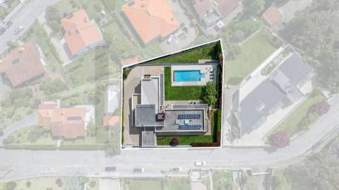 Moradia de Luxo T4 com 746m2 de Área no Parque Natural das Sete Fontes em S. Victor, Braga