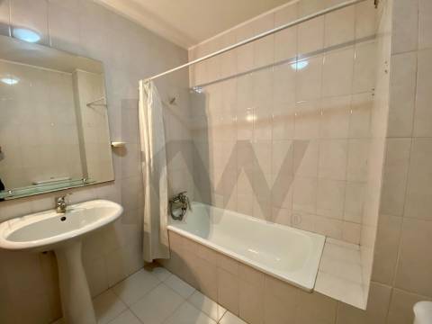 Moradia T4 com Jardim e Garagem – S. Cosme, Gondomar