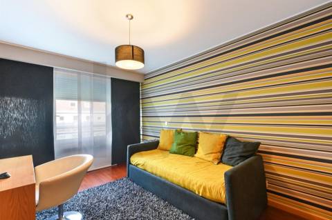 Excelente Apartamento T5 Duplex c/ 270 m2 zona Campo Alegre-Porto