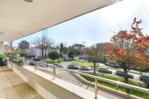 Excelente Apartamento T5 Duplex c/ 270 m2 zona Campo Alegre-Porto