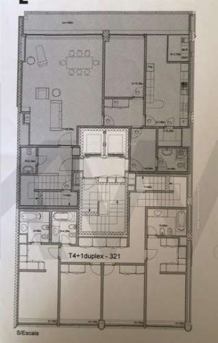 Excelente Apartamento T5 Duplex c/ 270 m2 zona Campo Alegre-Porto