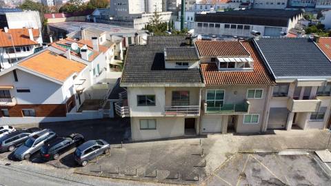 Moradia T4 no coração de Vila Nova de Gaia – Junto ao Largo dos Aviadores