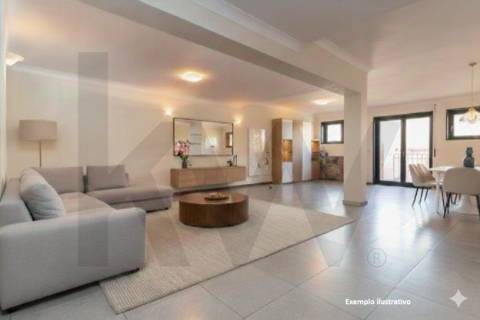 Moradia T4 no coração de Vila Nova de Gaia – Junto ao Largo dos Aviadores