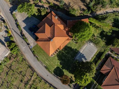 MORADIA T4 PARA VENDA - MONÇÃO (MAZEDOS)