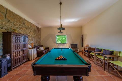 MORADIA T4 PARA VENDA - MONÇÃO (MAZEDOS)