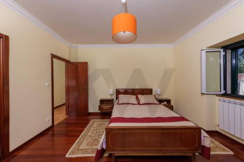 MORADIA T4 PARA VENDA - MONÇÃO (MAZEDOS)