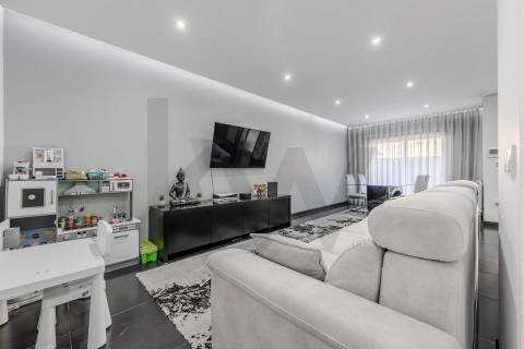 MORADIA T3 FRADELOS V.N. FAMALICÃO