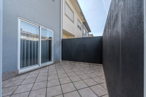 MORADIA T3 FRADELOS V.N. FAMALICÃO