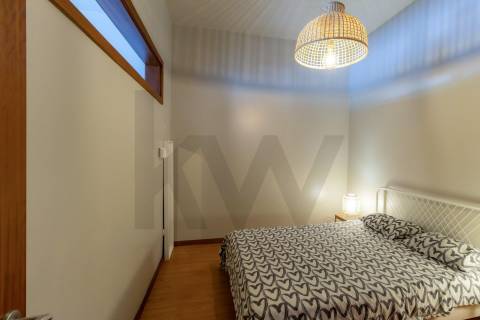 T1 Encantador no Coração do Porto – Reabilitado, Perfeito para Habitação Própria ou Investimento