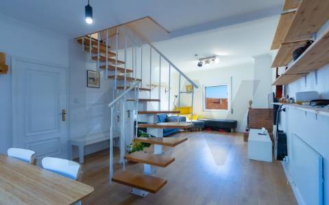 Moradia T4 à Venda em Leça da Palmeira, Matosinhos - A 300m da Praia