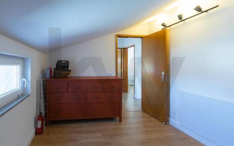 Moradia T4 à Venda em Leça da Palmeira, Matosinhos - A 300m da Praia