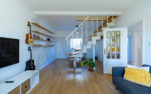 Moradia T4 para Arrendar em Leça da Palmeira – Modernidade e Conforto a 300m da Praia!