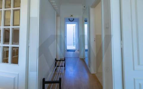 Moradia T4 para Arrendar em Leça da Palmeira – Modernidade e Conforto a 300m da Praia!