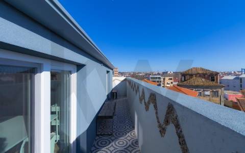 Moradia T4 para Arrendar em Leça da Palmeira – Modernidade e Conforto a 300m da Praia!