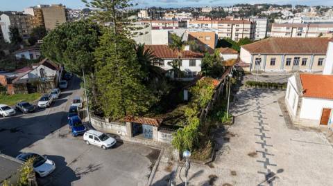 Moradia de charme no centro da cidade de São João da Madeira